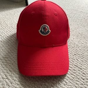 Kids Moncler ball cap.